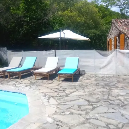 Hébergement de vacances Maison De Charme 3 étoiles Dans Les Cévennes Avec Terrasse Et Piscine Privée Cros (Gard)